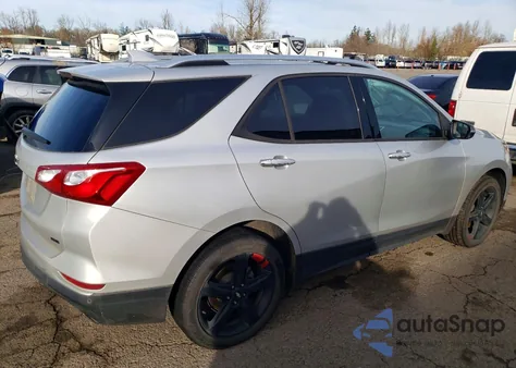 2020 Chevrolet Equinox Premier z USA, uszkodzony, nr VIN 2GNAXYEX7L6152798